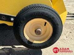 2013  New Holland  BR7090  Specialty Crop Baler