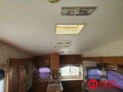2002  Keystone  Cougar  5th Wheel Camper - 28FT