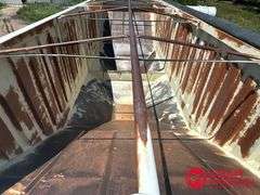 1996  Dakota  3200 Hopper  Grain Trailer - 32FT