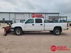 2004  Chevrolet  Silverado 3500  Pickup - Gasoline