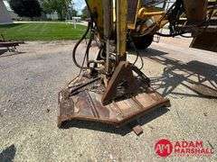 Caterpillar  120  Motor Grader - Mower