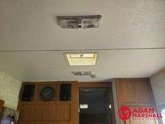 2002  Keystone  Cougar  5th Wheel Camper - 28FT