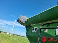 J&M  525  Grain Cart