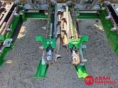 2019  John Deere  708C  Corn Head - 8R30