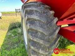 2011  J & M  875-18   Grain Cart