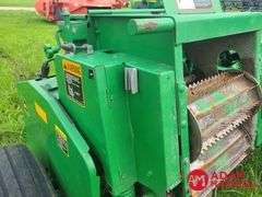 1998  John Deere  3950  Silage Chopper (Video)