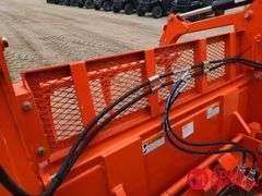 2023  Kubota  M7-152 Deluxe  MFWD Tractor w/ Loader