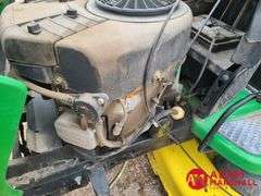 2009  John Deere  LA135  Lawn Mower w Bagger - 42IN