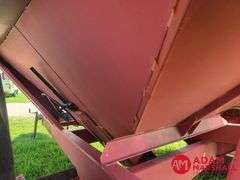 J&M  525  Grain Cart