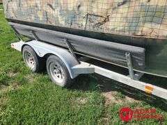 1971 Fully Enclosed Waterfowl Hunting Boat & Trailer