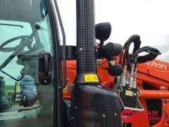 2023  Kubota  M7-152 Deluxe  MFWD Tractor w/ Loader