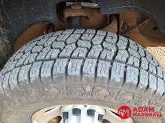 2005  Chevrolet  Silverado 2500  Pickup - Gasoline