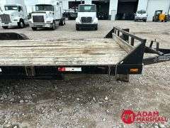 1999  Titan  Flatbed Trailer - 18FT