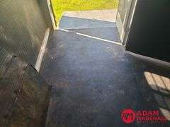 1998  Sundowner  4-Horse Trailer w/ Living Quarters  - 34FT