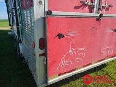1998  Sundowner  4-Horse Trailer w/ Living Quarters  - 34FT