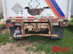 1986  Fruehauf  Van Trailer - 28FT