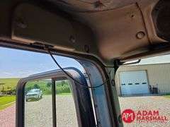 1999  International  9400  Straight Truck