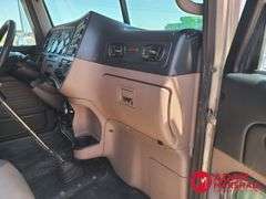 2014  Peterbilt  389  Semi Truck