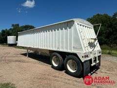 1996  Dakota  3200 Hopper  Grain Trailer - 32FT