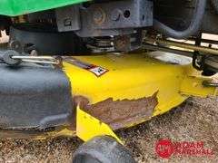 2009  John Deere  LA135  Lawn Mower w Bagger - 42IN