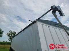 2009  DMF  Hopper  Grain Trailer - 32FT