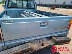 1987  Mazda  B2600  Pickup - Gasoline
