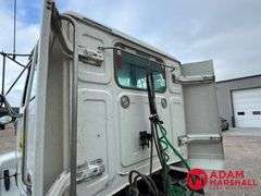 2016  Western Star  4700  Semi Truck