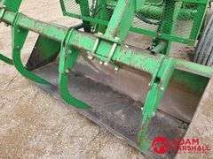1984  John Deere  2950  Tractor w/Loader