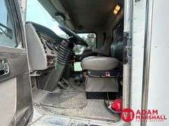 2008  Kenworth  T300  Straight Truck