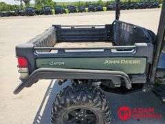 2017  John Deere  Gator XUV