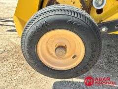 2013  New Holland  BR7090  Specialty Crop Baler