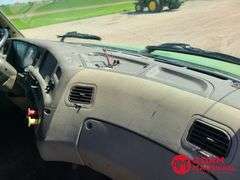 2006  Sterling  9500  Semi Truck