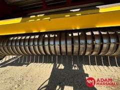 2013  New Holland  BR7090  Specialty Crop Baler