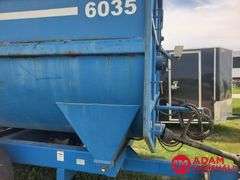 SAC  6035  Turbo Max Feed Wagon