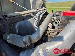 1999  International  9400  Straight Truck
