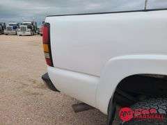 2004  Chevrolet  Silverado 3500  Pickup - Gasoline
