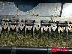 2001  John Deere   925F  Flex Head - 25FT