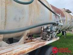 1976  Fruehauf  7000 Gallon Tanker  Trailer