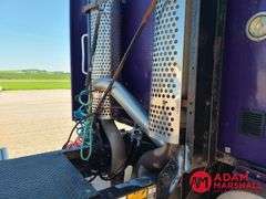 2000  Kenworth  T2000  Semi Truck