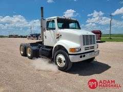 1991  International  8100  Semi Truck