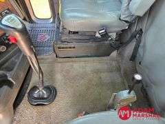 1993  International  Eagle 9300  Straight Truck