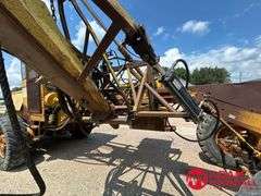 Caterpillar  120  Motor Grader - Mower