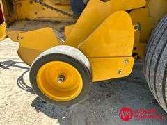 2012  Vermeer  605 Super M  Round Baler