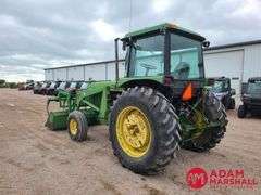 1984  John Deere  2950  Tractor w/Loader