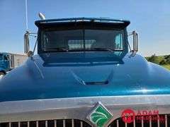 1999  International  9400  Straight Truck