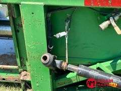 1999  John Deere  893  Corn Head - 8R30