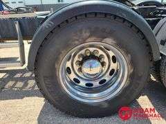 2006  Peterbilt  379  Semi Truck