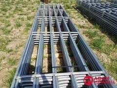 New 20 ft. continuous fence panels, 6 bar, (#2 Pipe) sold 10 x bid