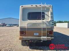 1988  Chevrolet   P30 Superchief Motorhome - 31FT