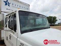 2000  Freightliner  FL60  Box Truck